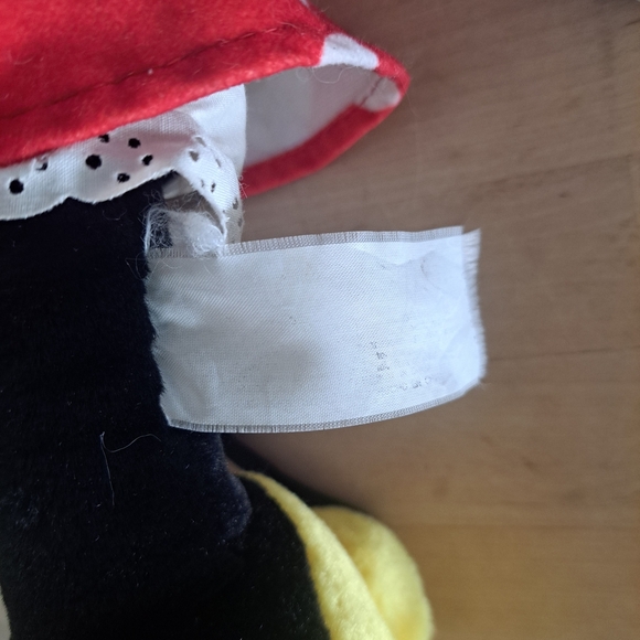 Disney Minnie Mouse Plush Doll – 19” Red Polka Dot Dress & Bow – Vintage Disney - Picture 3 of 6